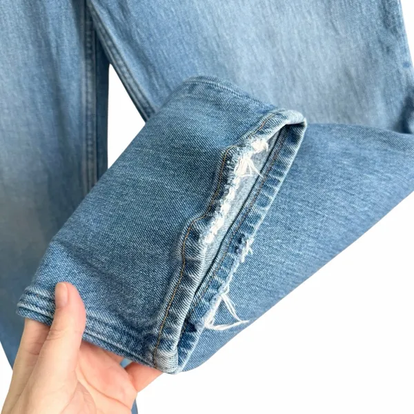 Abercrombie & Fitch The 90s Straight Ultra High Rise Criss Cross Jeans Size 30 - Image 6