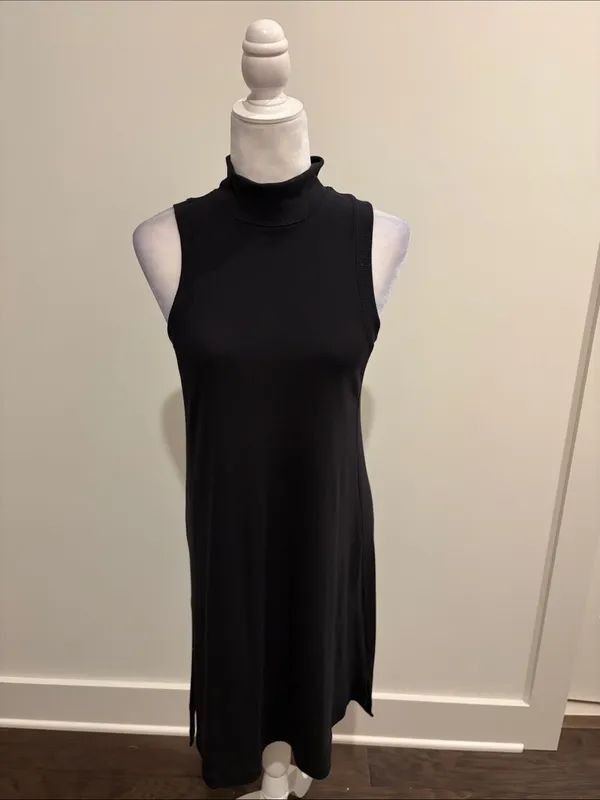 Lululemon Gone For The Week Dress Sz M - Image 6