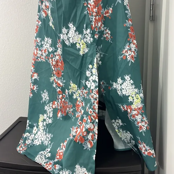 Medium Green, White Floral Tie Front Faux Wrap Midi Dress - Image 13