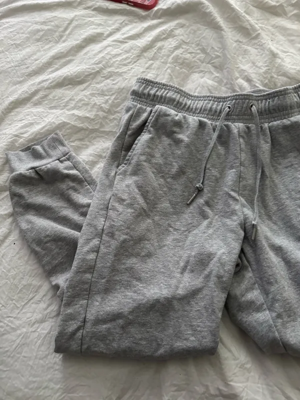 Target gray sweatpants - Image 2