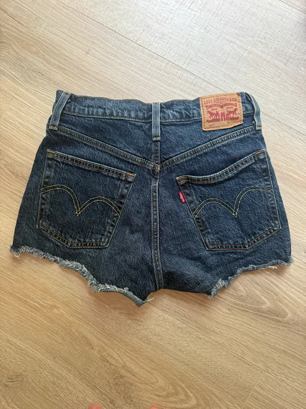 Levi’s 501 Shorts - Image 2