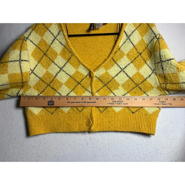 H&M Divided Yellow Argyle Cropped Cardigan Sweater XS V-Neck Puff Sleeve Knit - Image 7