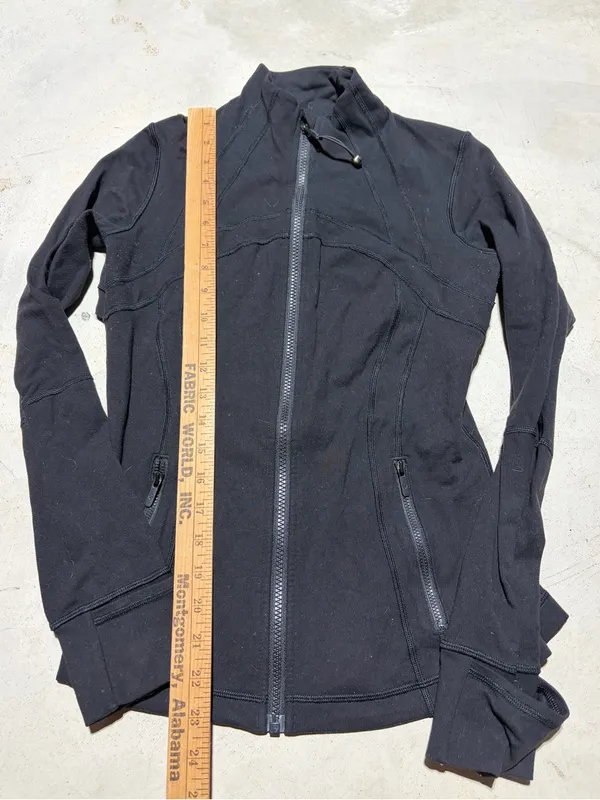 Lululemon Black Women's Full-Zip Athletic define Jacket 6 - Image 4