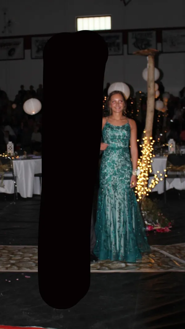 Green Prom Dress Size 2 - Image 3