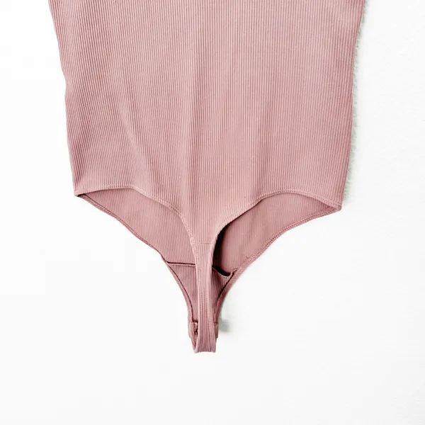 [Abercrombie & Fitch] Dusty Pink Seamless Rib Knit Scoop Neck Bodysuit Sz Medium - Image 7