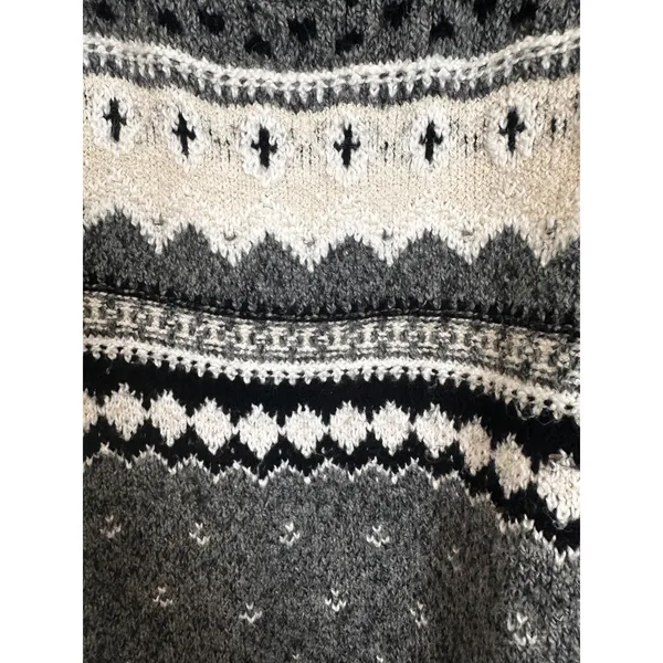 American Eagle Outfitters Gray Fair Isle Scoop Neck Pullover Sweater Womens‎ L - Image 3