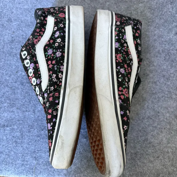 Vans Ward lo sneaker black floral print size 7 women - Image 4