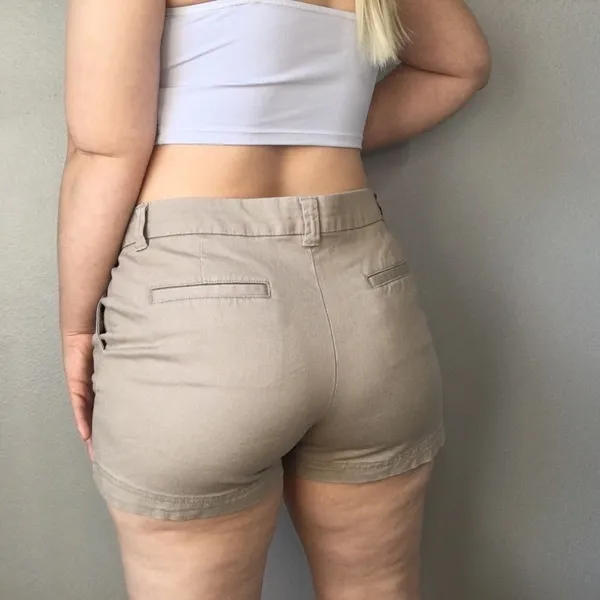 BCG • Tan Khaki Cargo Shorts Size 8 - Image 8