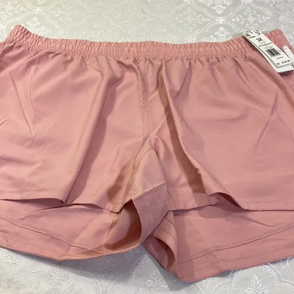 Adidas women shorts 3X - Image 4