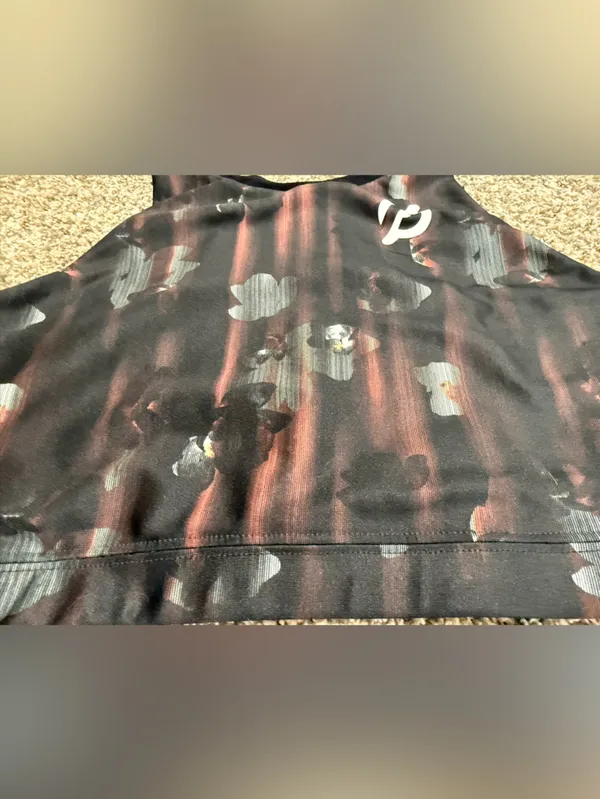 Peloton Black and Burgundy Floral-Striped Crop Sports Bra size large - Image 5