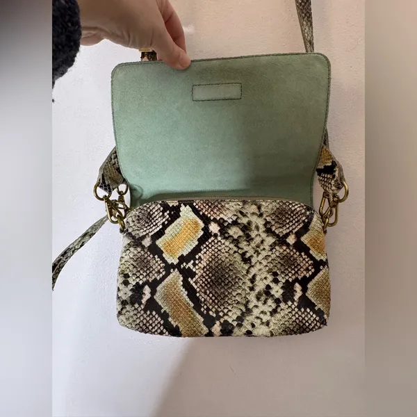 Madewell The Flap Convertible‎ Crossbody Snake Embossed Leather Bag Purse - Image 6