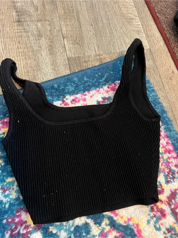 Aritzia Black Ribbed Square-Neck Crop Tank Top - Image 7
