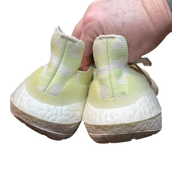Adidas Ultraboost‎ Shoes Womens Size 6.5 Yellow Knit Running Sneakers GX6302 - Image 8