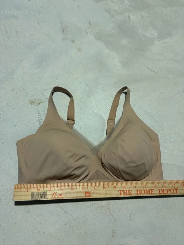 Honeylove nude wireless bra 36DDD(F)/G Size undefined - Image 4