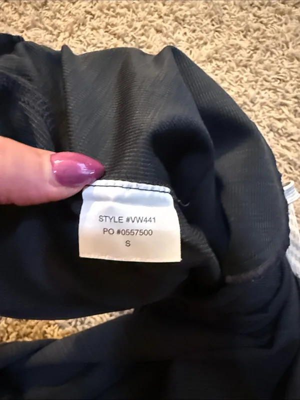 Vuori Lux Performance/Weekend Jogger Size Small in Heathered Black - Image 3