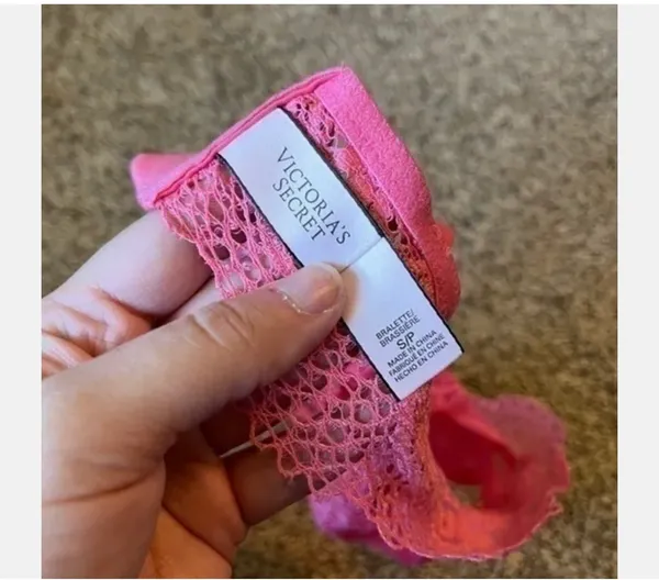 Victoria’s Secret Sz S Hot Pink Lace Bra Adjustable Straps No Underwire Or Pads - Image 4