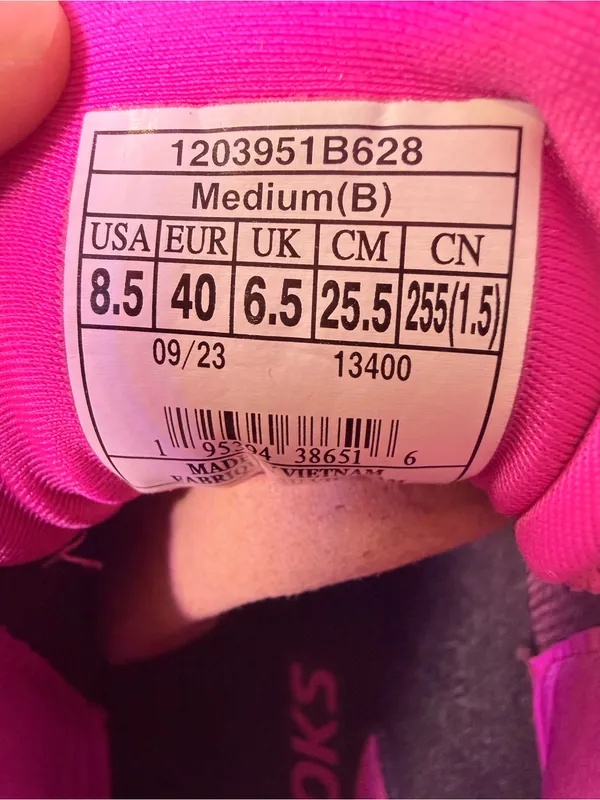 Brooks Ghost Max Women's Running Shoe - Hot Pink & Black - Image 9