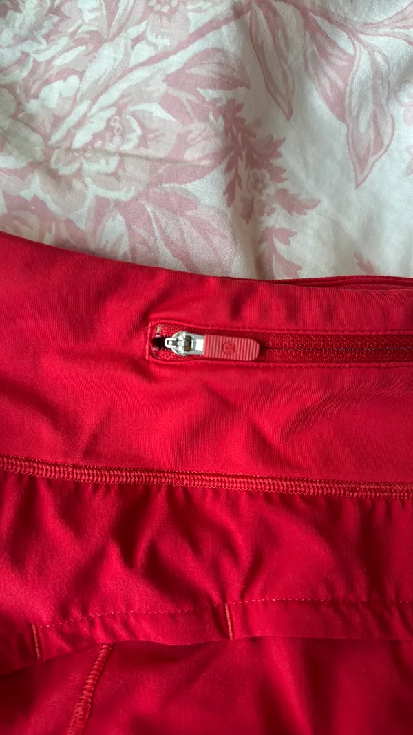 Lululemon Speed ups 2.5 - Image 3