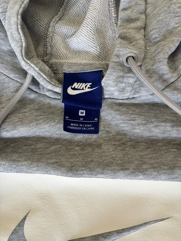 Nike Gray Swoosh Logo Hoodie Pullover Sweatshirt Women’s Medium - Image 9