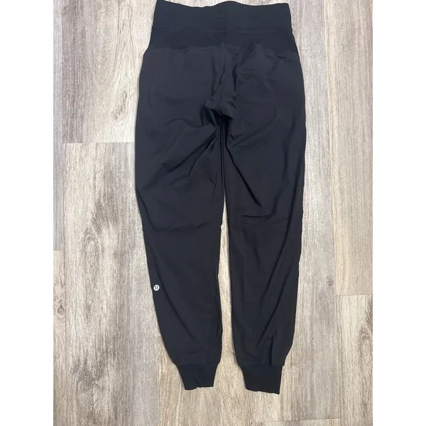 Lululemon Women's Dance‎ Studio Mid Rise Jogger Full Length Black Night Size 4 - Image 4