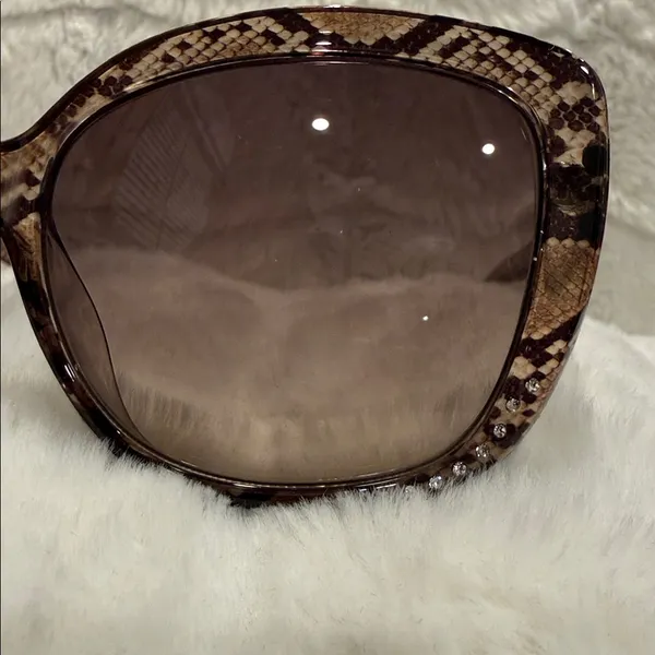 Guess | Brown Snakeskin w/Rhinestones | Cat Eye Sunglasses - Image 3