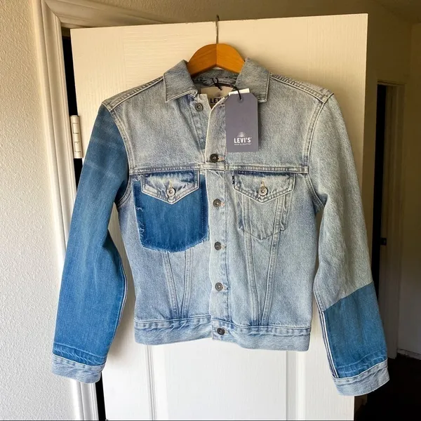 Levi’s BF Patched Trucker Jacket‎ XS - Image 2