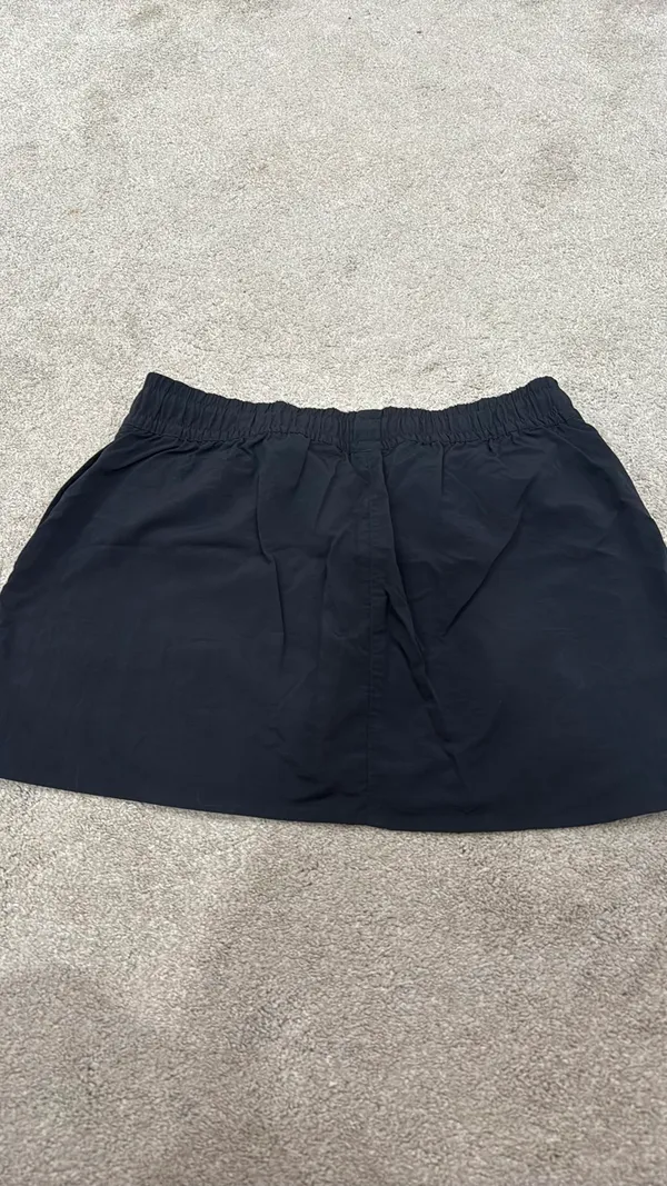 Alo Skirt - Image 2