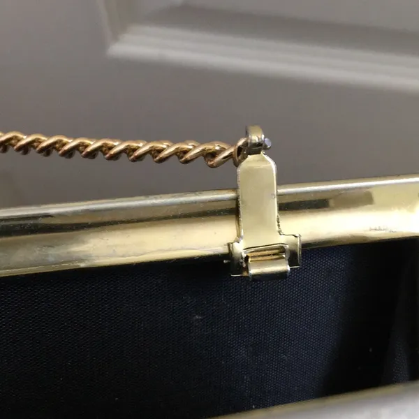 FINAL MARKDOWN LADIES’ Gold - Image 8