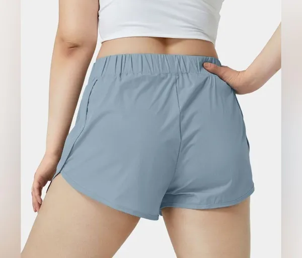 Halara High Waisted Dolphin Hem Casual Shorts 2” Medium Women’s Moon Ice Blue. - Image 5