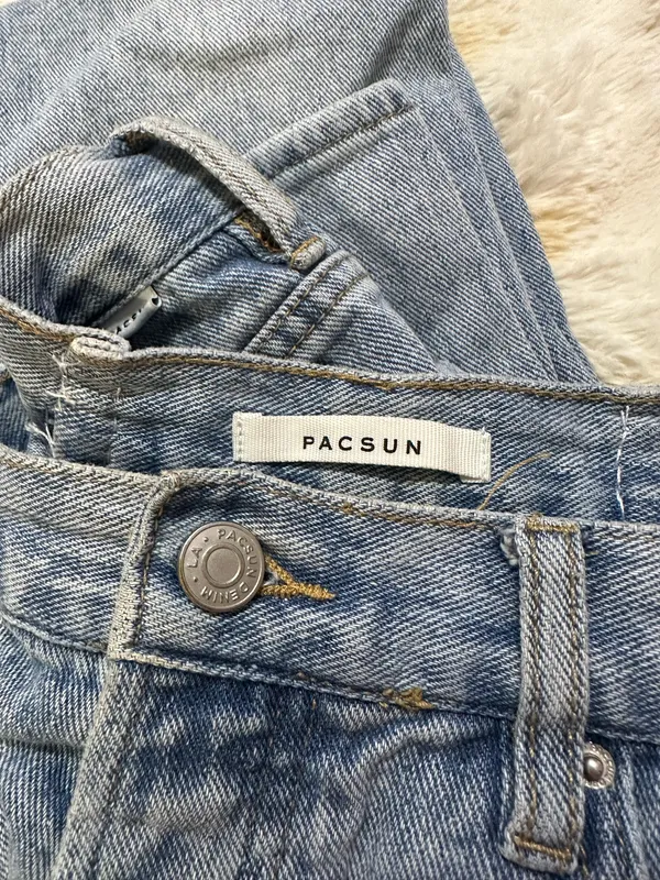 PacSun Jeans Low-Rise Straight Size 25 - Image 2