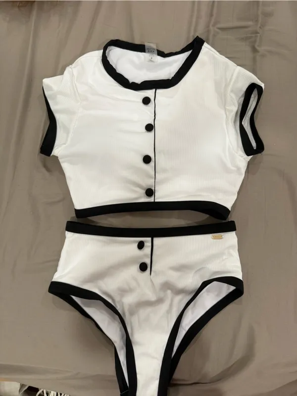 White & Black Contrast High-Waist Bikini Set - Image 2