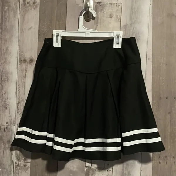 Hot Topic Black Lace-Up Skater Skirt Black Medium New - Image 6