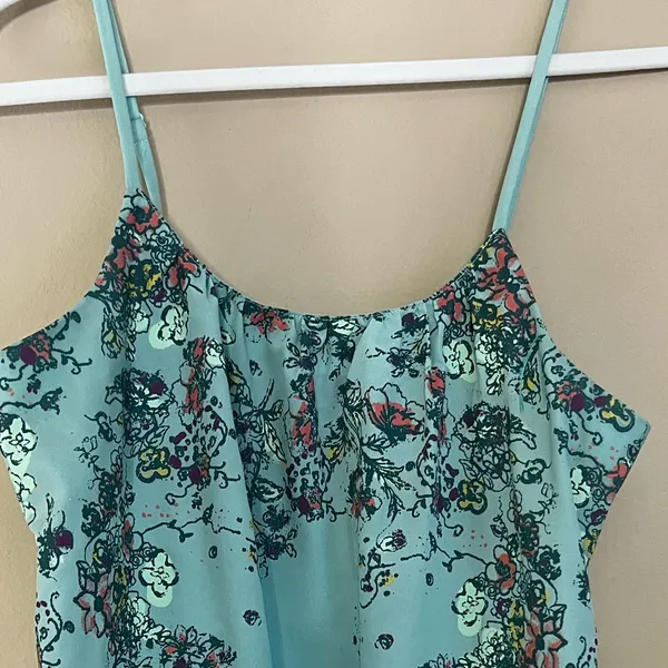 Floral Print Light Green Blue Sleeveless Cami Top - Image 4