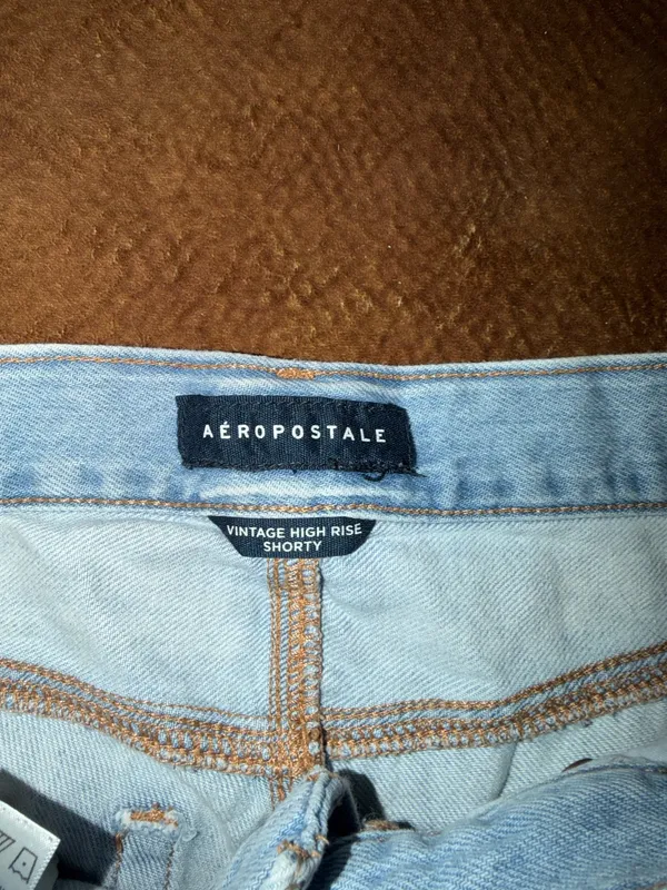 Aeropostale Shorts Jean - Image 3