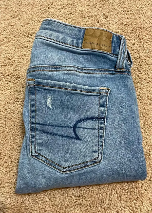 American Eagle Skinny Jeans - Image 7