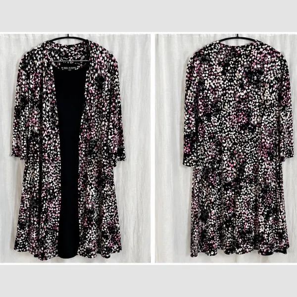 Carole Hochman 2 Pc Floral Duster Cardigan & Black Dress Lounge Set Women XS Description: Carole Hochman women’s 2-piece lounge/sleepwear set in size XS. Includes a soft black sleeveless dress and matching lightweight floral duster cardigan. Comfortable relaxed fit with pink, cream, gray, and black abstract floral print. Great for lounging, sleepwear, travel, or casual layering. Features: * Brand: Carole Hochman * Size: XS * 2-piece set * Sleeveless black dress * Lightweight open-front duster cardigan * Floral abstract print * Soft stretchy fabric * Made in China - Image 2