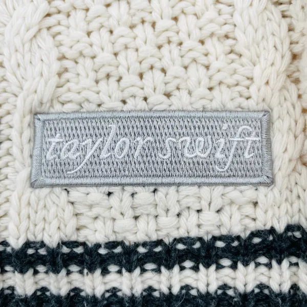 Taylor Swift Folklore The Cardigan OG 2020 Silhouette Cream Knit Top Size XS-Sm - Image 3