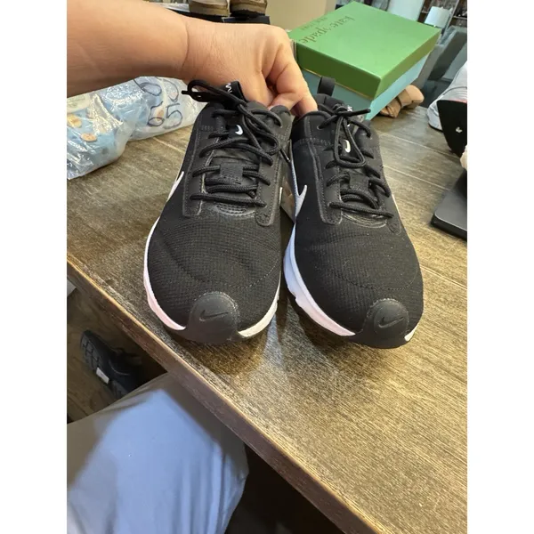 Nike Air Max INTRLK‎ Lite Women's Shoes in black and white Size 8 - Image 7