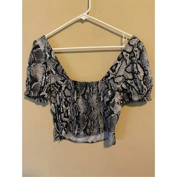 Urban Outfitters top - Image 5