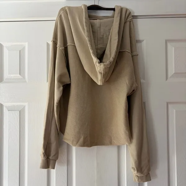 We The‎ Free Beige Backyard Hoodie with Navy Accents Size Small EUC - Image 4