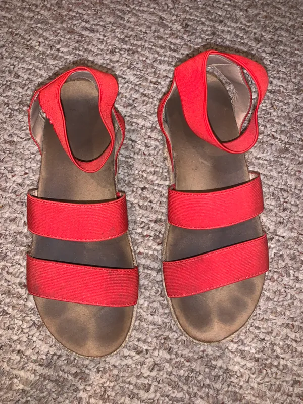 Platform Sandal Red Size 7 - Image 3