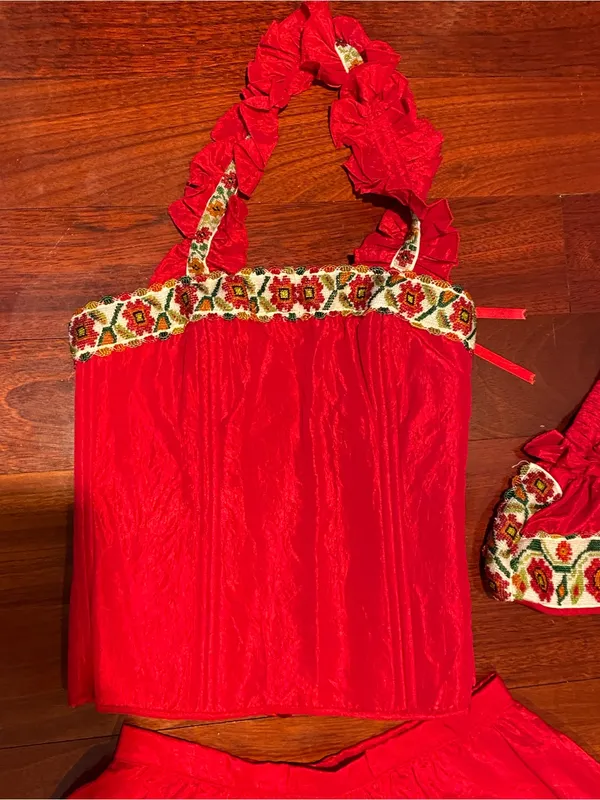 Women’s Red Two-Piece Skirt Mexican handmade Set Floral Trim, bag may fit Sz S/M - Image 3