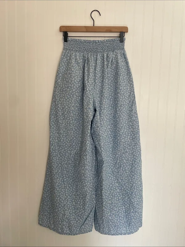 AMERICAN EAGLE Floral Cotton High Rise Wide Leg Pull On Pants - Image 5