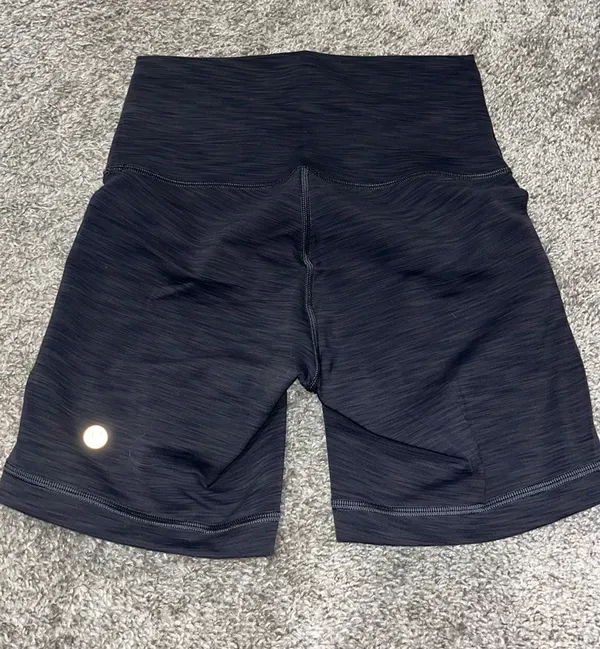 Lululemon Wunder Train Shorts 6” - Image 2