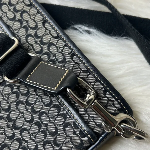 Vintage Coach Signature Canvas Crossbody Bag Mini Coach "c" Monogram Purse Small - Image 8