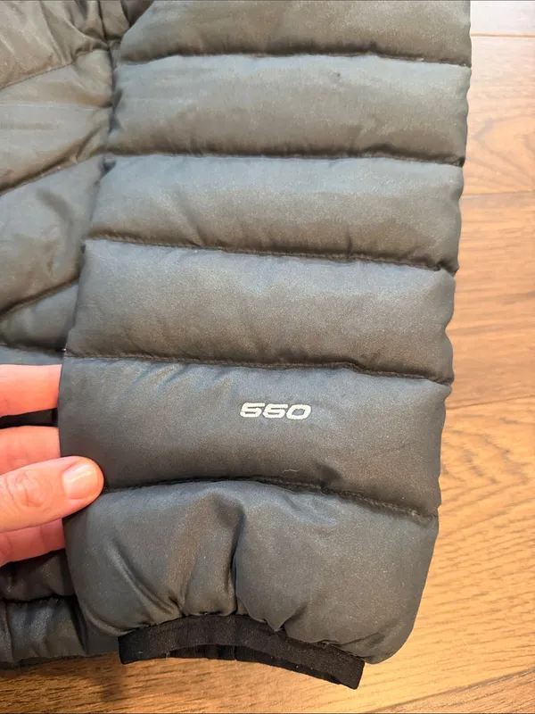 The North Face Women's Black Quilted Puffer Jacket Size Medium - C27-140 - Image 7