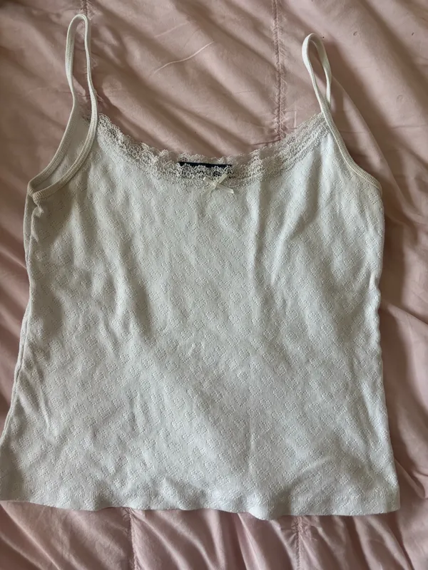 Brandy Melville Tank White Heart - Image 2