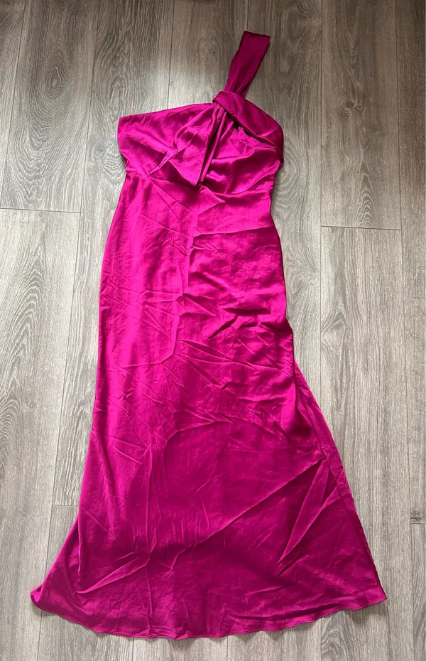 New Showpo Carmella Midi Dress One Shoulder Dress In Grape MSRP $119 - Image 7