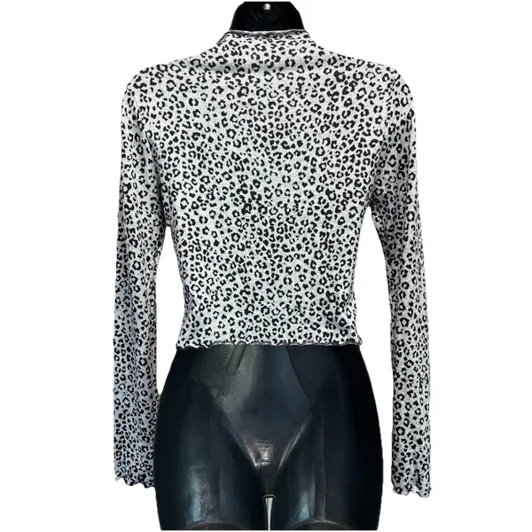 Antistar Gray/Black Cheetah Crop High Neck Sweater Long Sleeve Size M Soft - Image 4