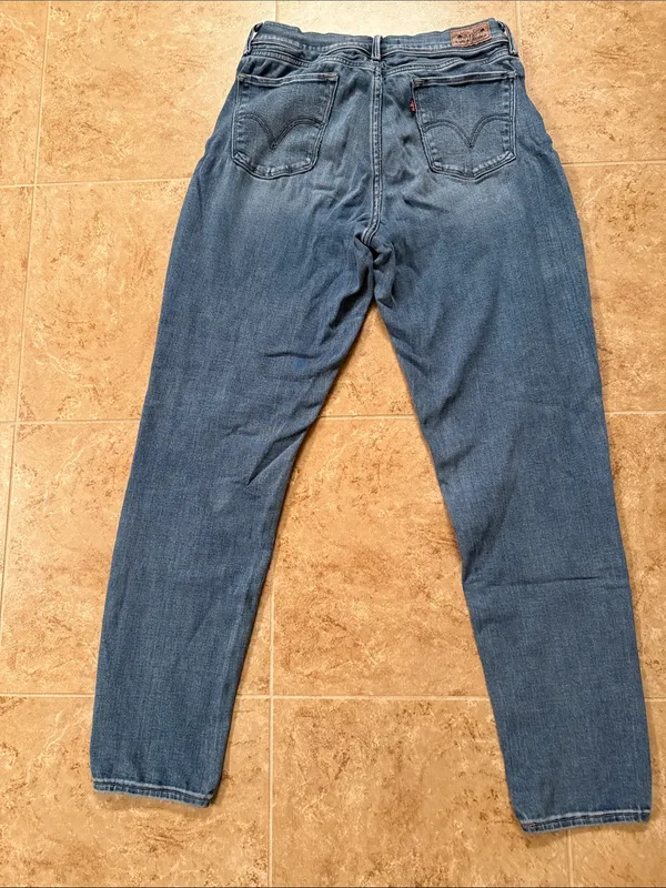 Levi's Women's Light Blue Skinny Jeans - Image 5